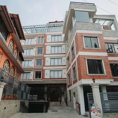 Dees Boutique Hotel