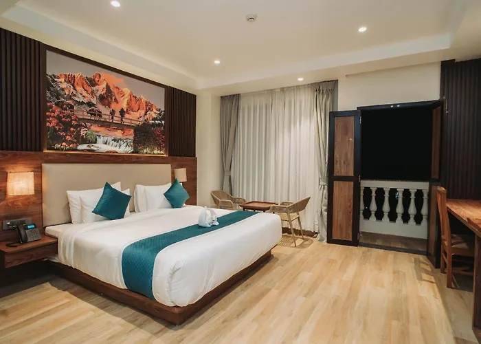 Hotel Dees Boutique 4*