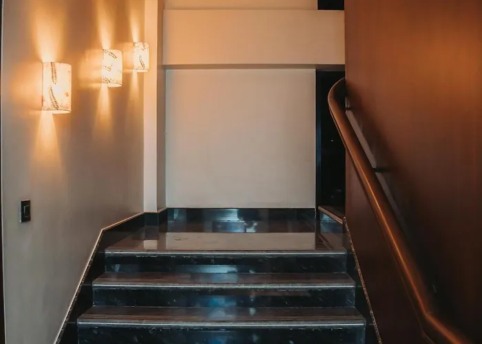 Dees Boutique Hotel