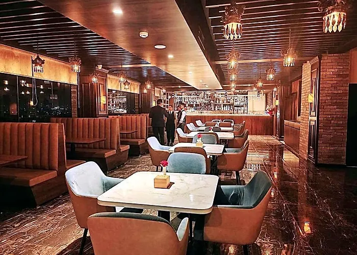 Hotel Dees Boutique 4*